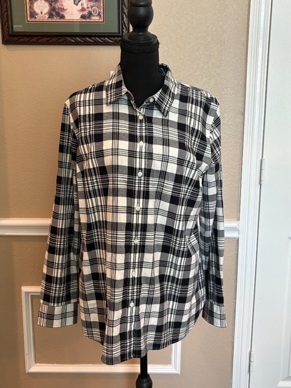 Talbots Button Up Preppy Casual Long Sleeve Button Down Shirt